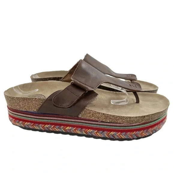 So sandals size 10 brown faux leather t-strap chunky flatforms vintage y2K 90s - Picture 13 of 13